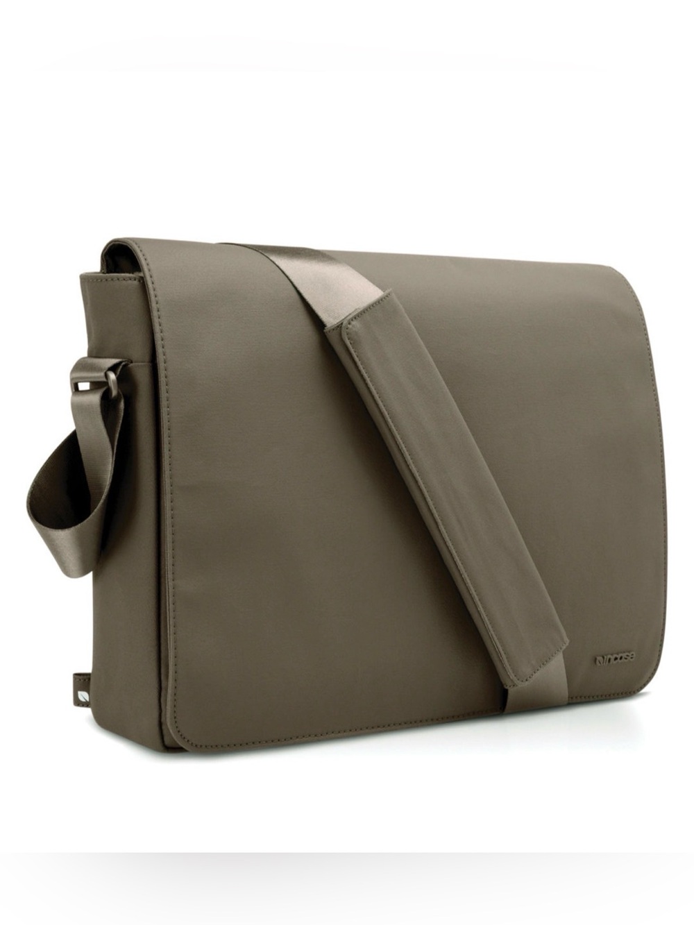 NWT Incase CL57269 Coated Canvas 15” Laptop Shoulder Bag